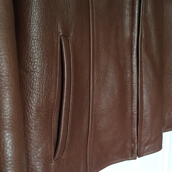 Genuine leather jacket - Picture 3 of 6